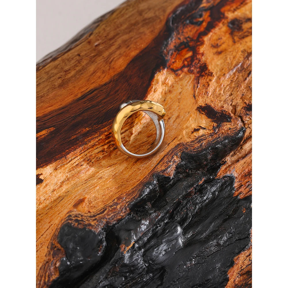 Twist Ring 