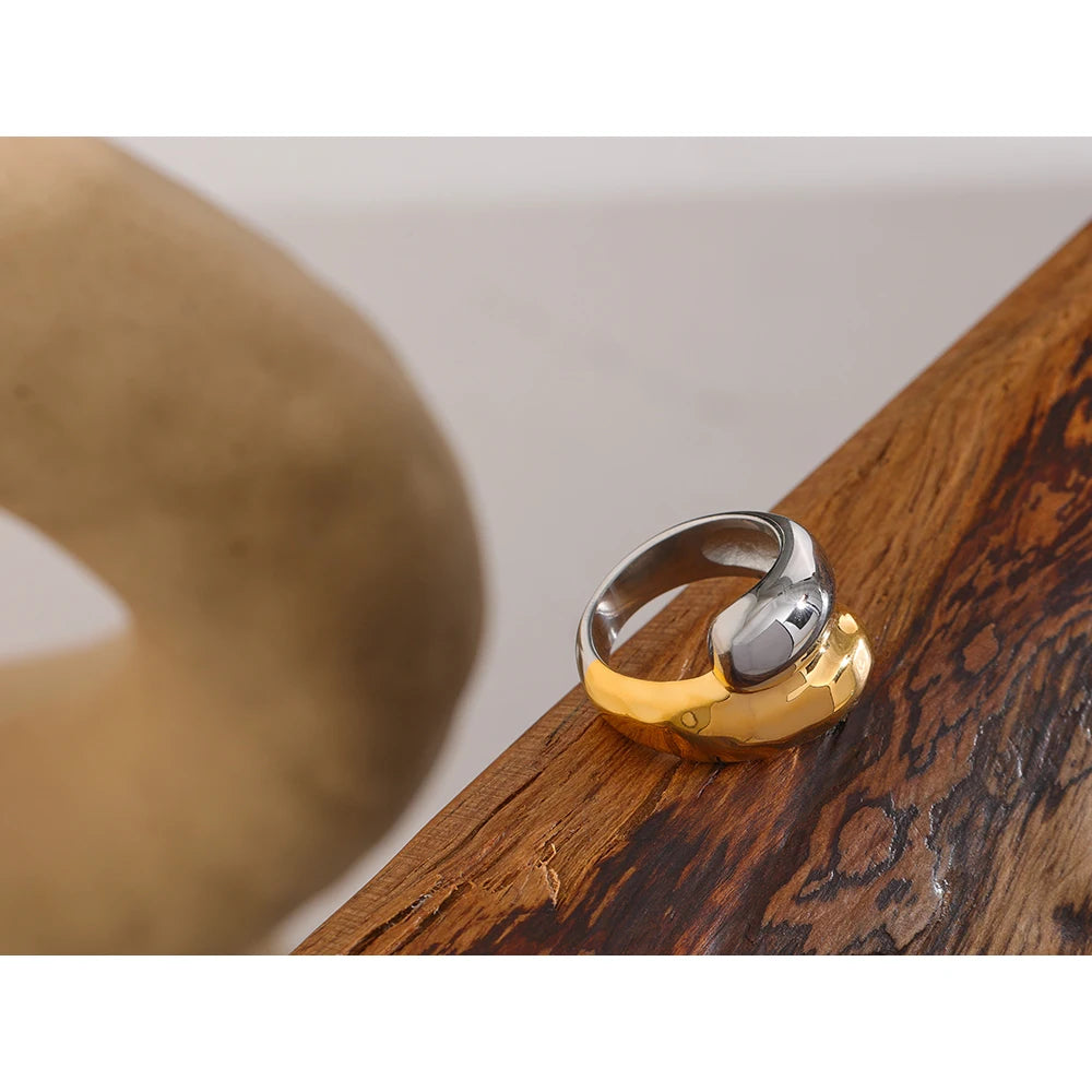Twist Ring 